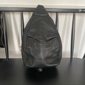 Vintage Black Leather Talbots Sling Crossbody Bag/Purse